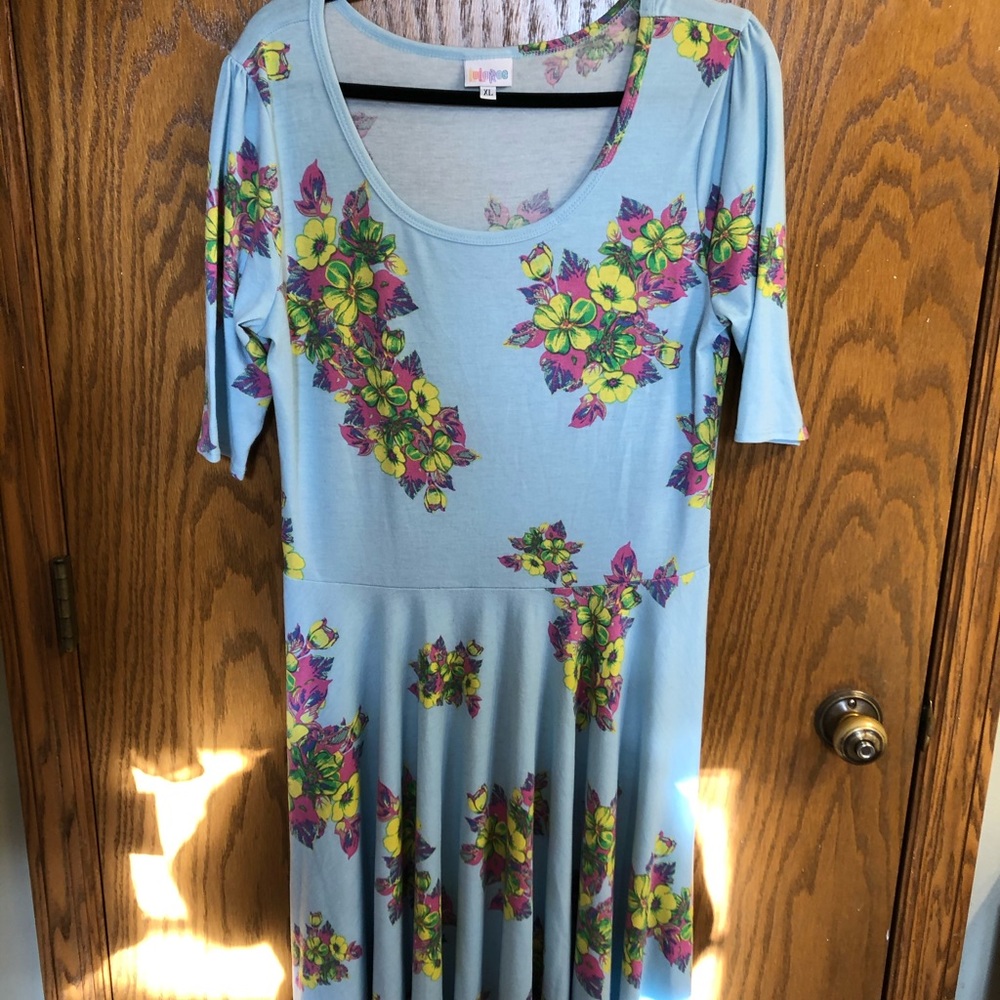 LuLaRoe XL Nicole